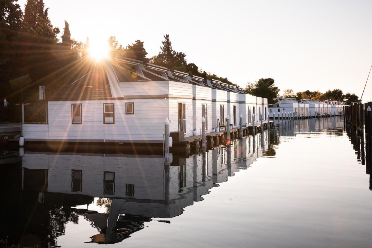 The Sea Lodges Portoroz - Bootshaus Floating Sea House Экстерьер фото